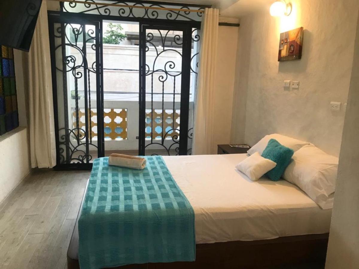 Hotel Casa Bresse Cali Bagian luar foto