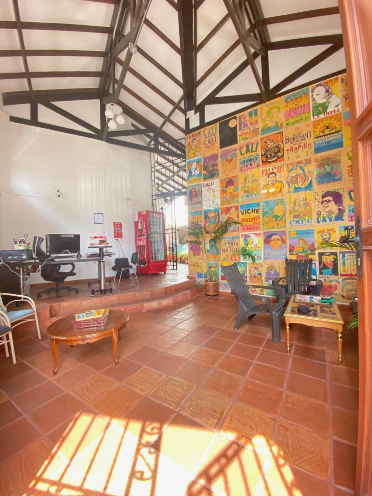 Hotel Casa Bresse Cali Bagian luar foto