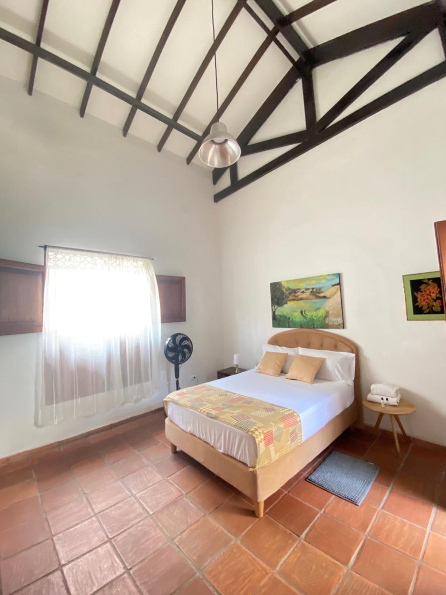 Hotel Casa Bresse Cali Bagian luar foto