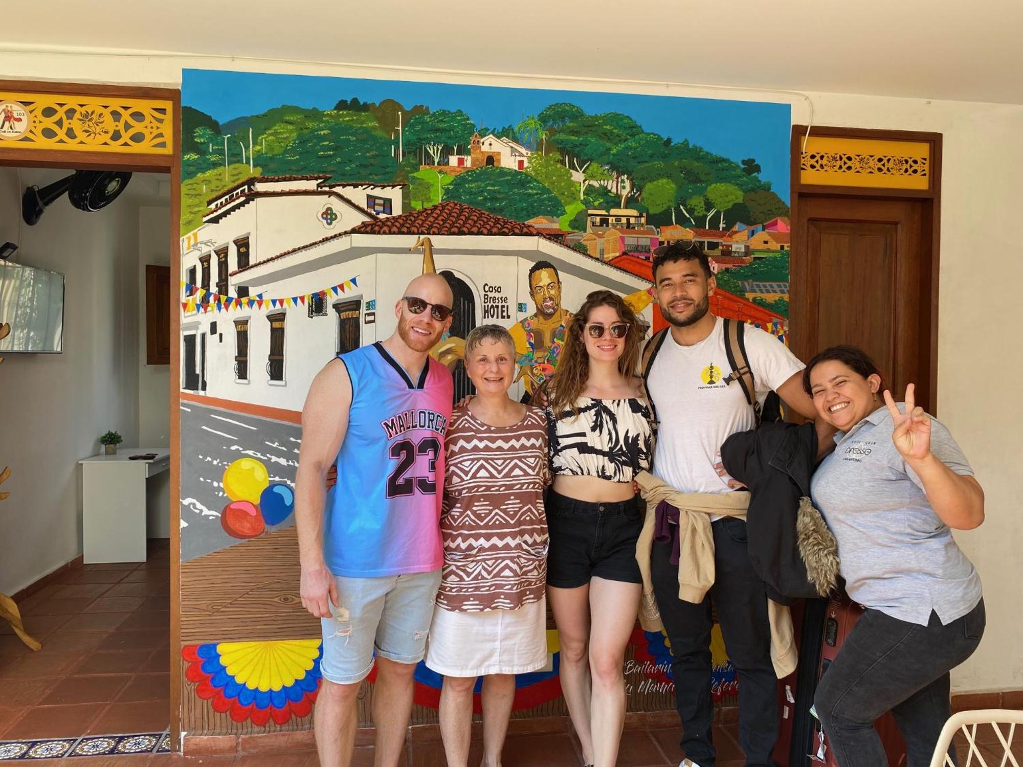 Hotel Casa Bresse Cali Bagian luar foto