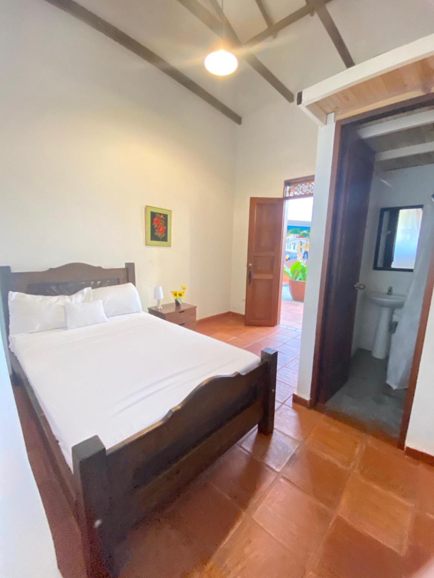 Hotel Casa Bresse Cali Bagian luar foto