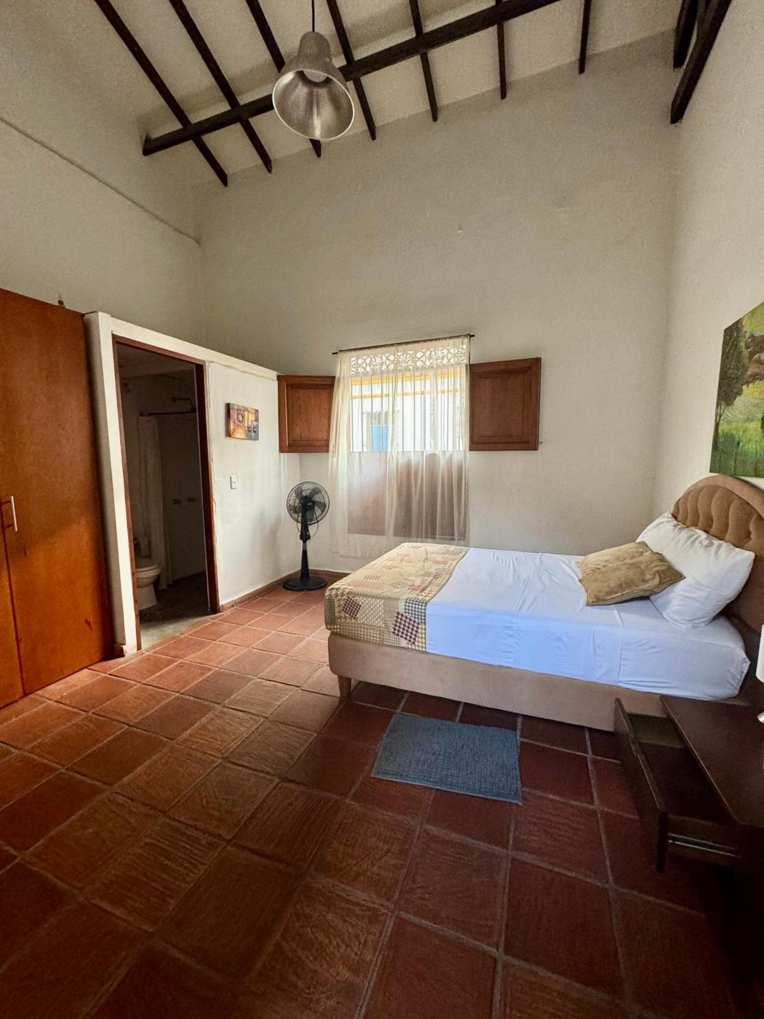 Hotel Casa Bresse Cali Bagian luar foto
