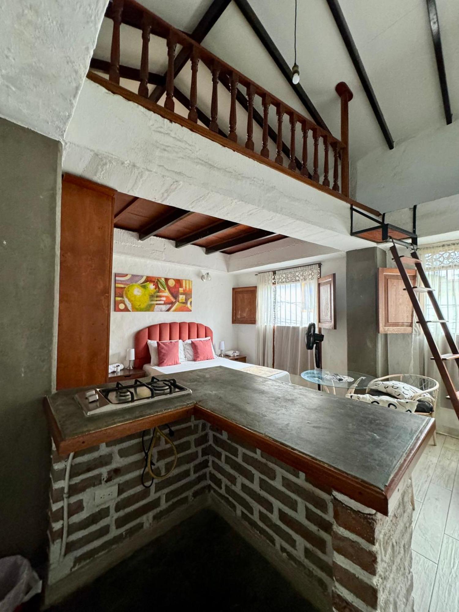 Hotel Casa Bresse Cali Bagian luar foto