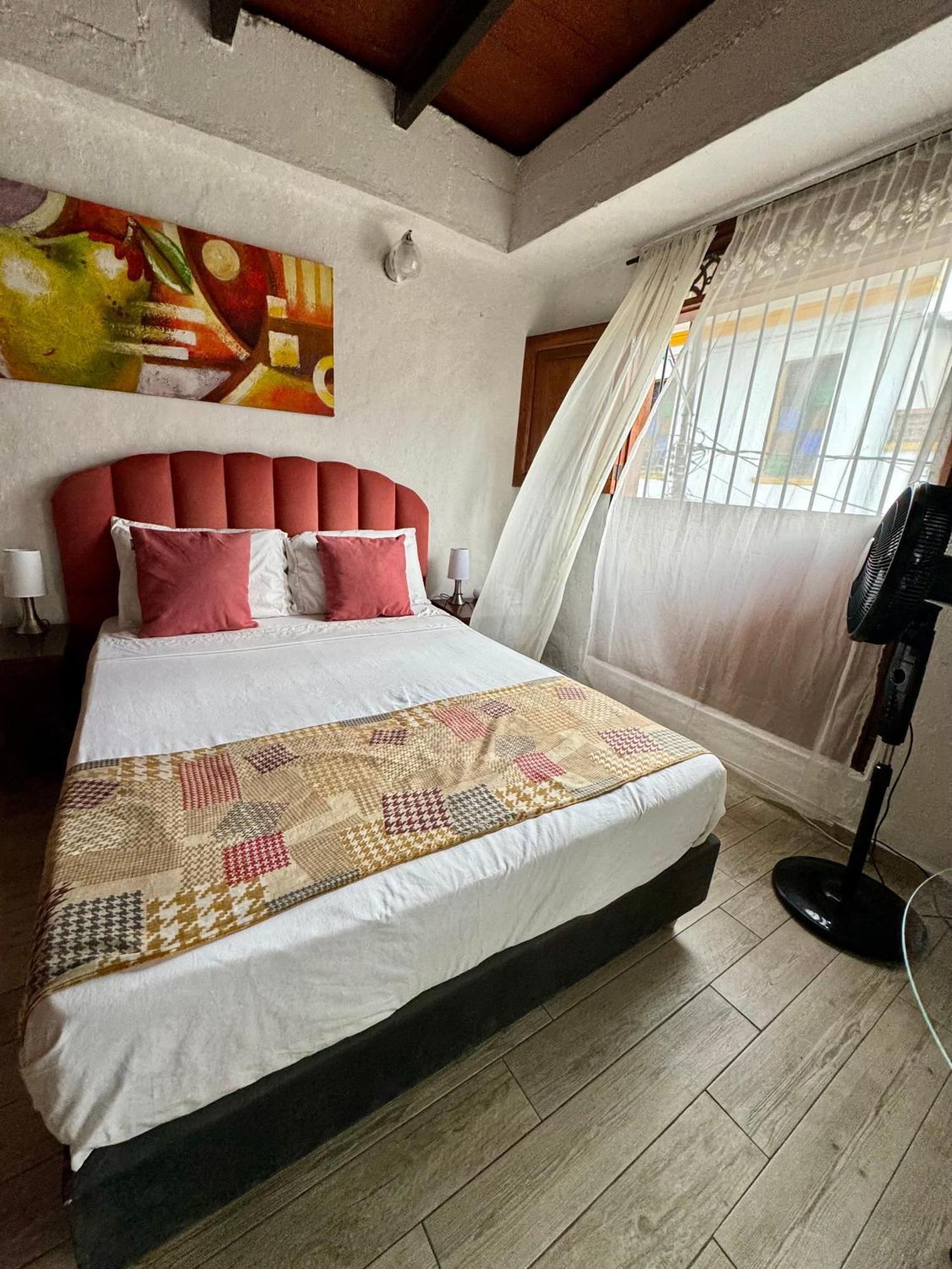 Hotel Casa Bresse Cali Bagian luar foto